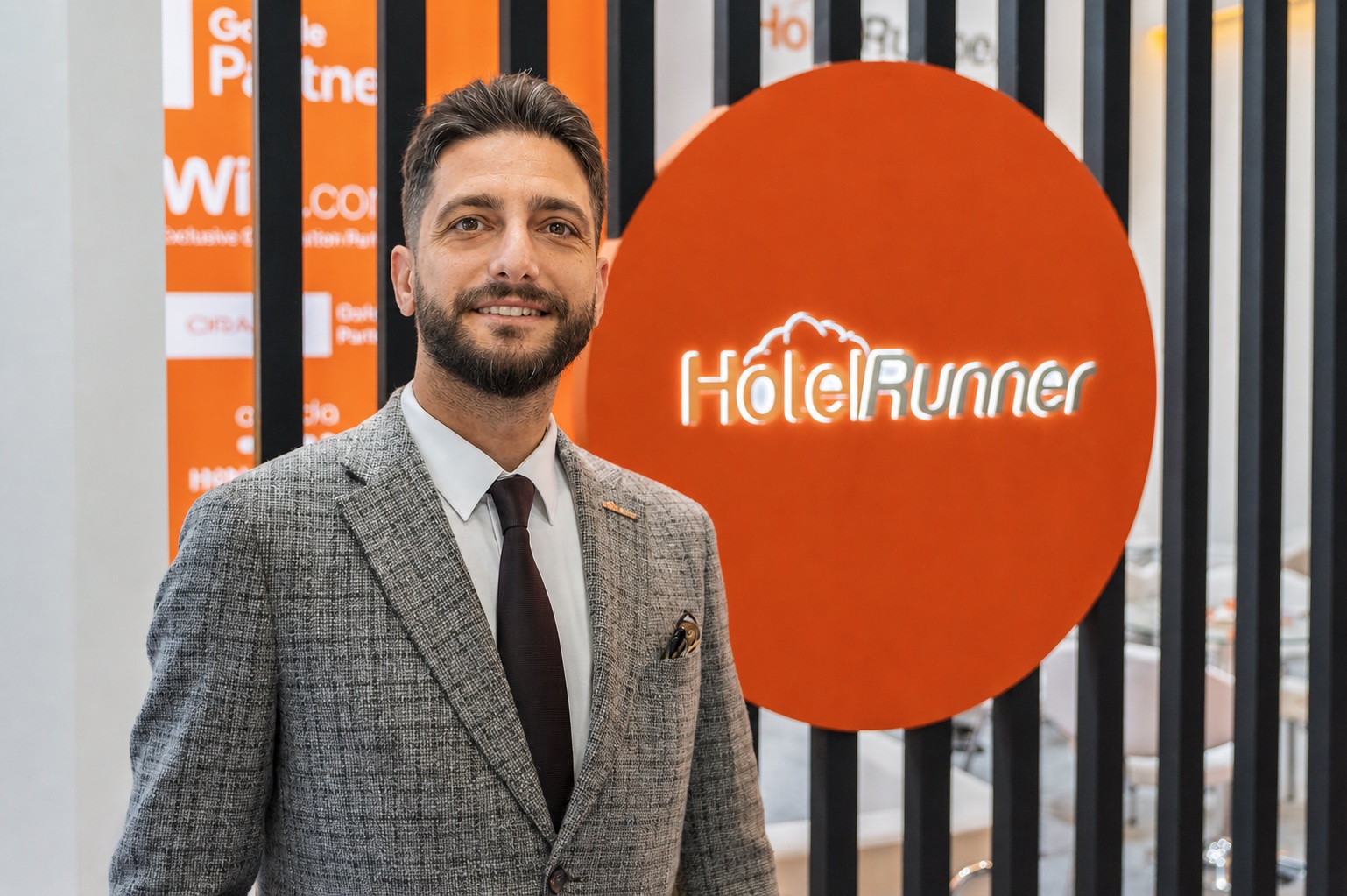 Rıza Kaynak, HotelRunner ofisinde